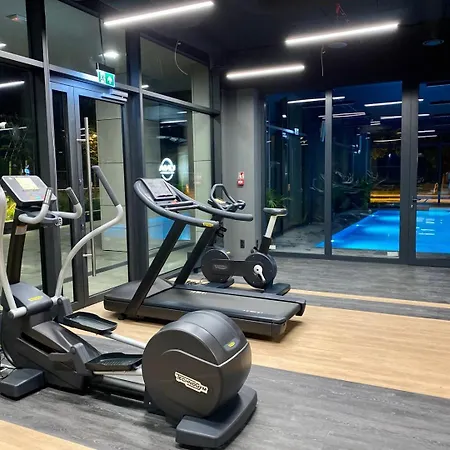 Easy Rent- Aperta Art Centrum, Basen & Spa, Free Parking 24h Check-in ルブリン